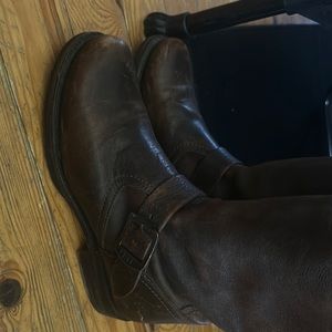 Ladies Frye Boot…. only worn twice!!